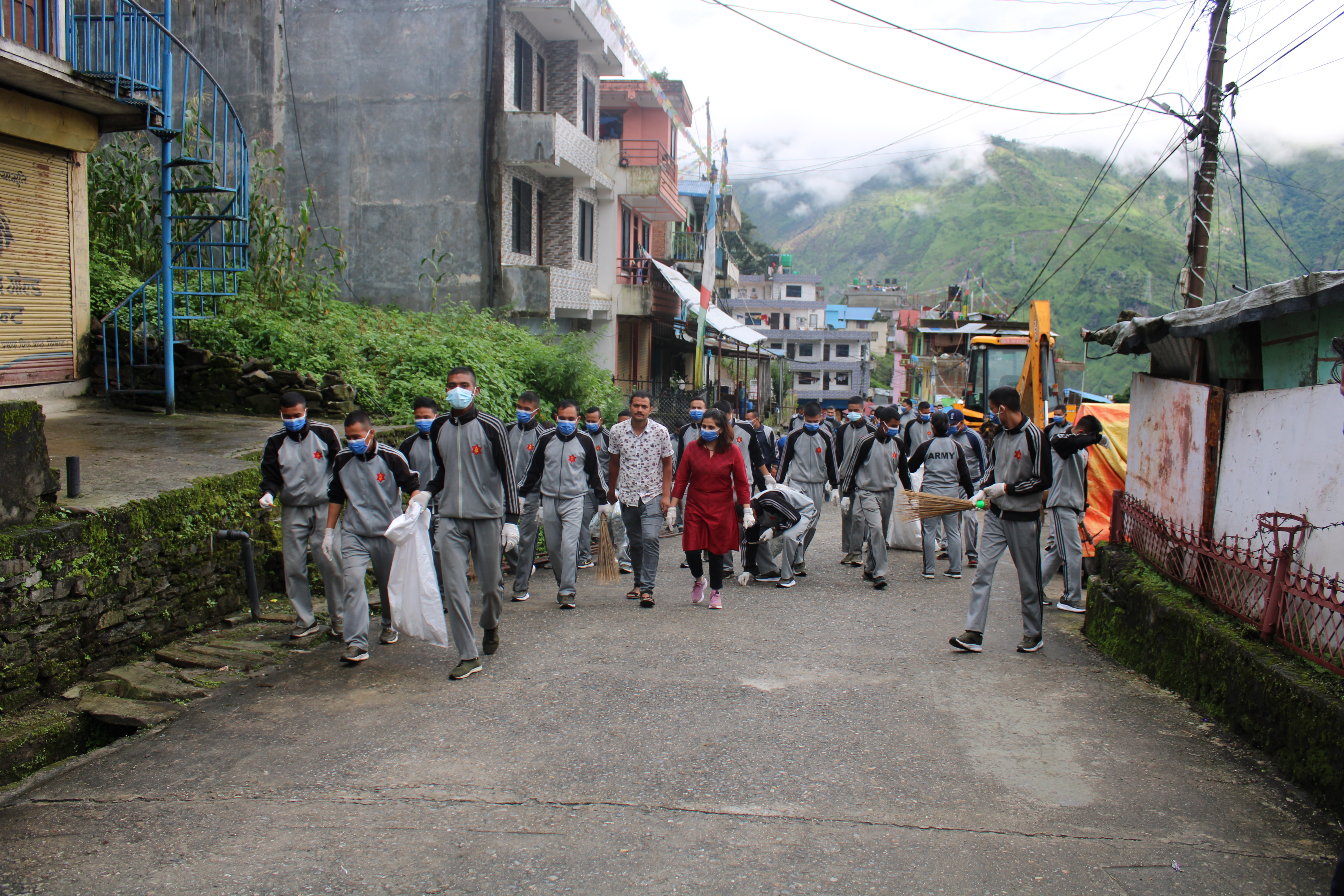 जनै पूर्णिमाको अवसरमा लाग्ने गोसाईकुण्ड मेलाको लक्षित सरसफाई